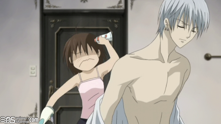 [Exiled-Destiny]_Vampire_Knight_Ep01_(7BBF4AD8).mkv_002022.426_1.png