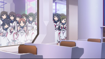 [SS] Infinite Stratos - 01 (1280x720 h264) [CFA91117].mkv_snapshot_08.19_[11967].png