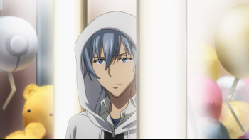 [Chihiro]_Strike_the_Blood_-_01_[1280x720_H.264_AAC][63FFFC4F].mkv_snapshot_04.33_[2013.10.14_06.14.28].png